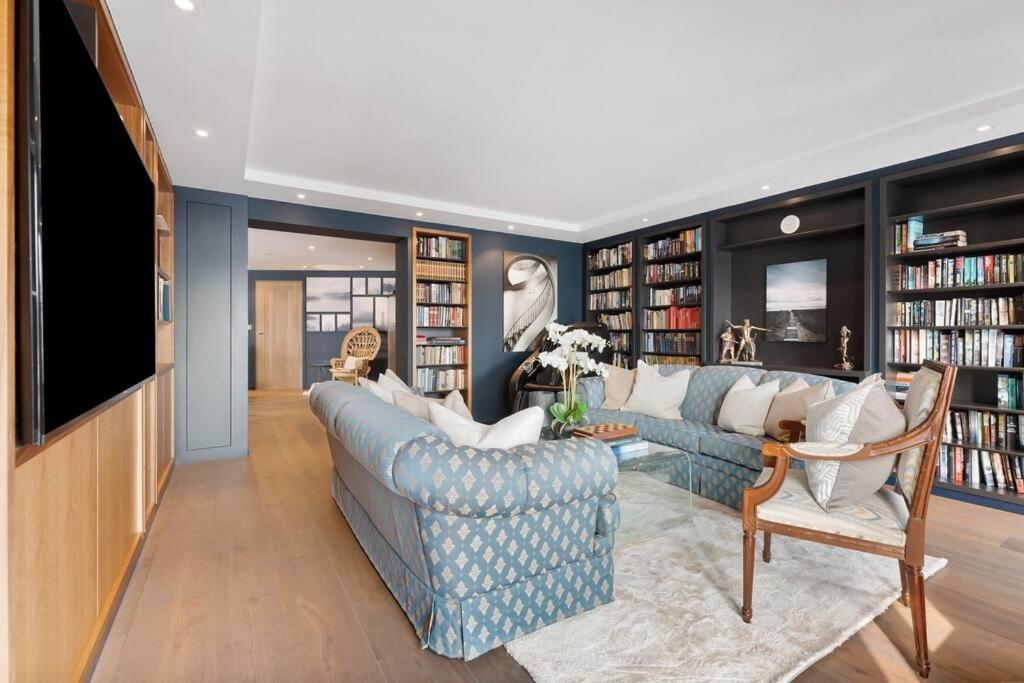 Large 41 Millions Kr - Seaview In Center Appartement