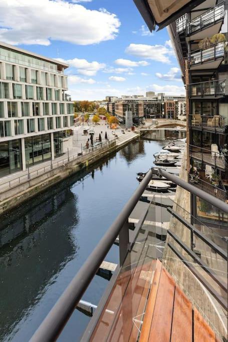 Large 41 Millions Kr - Seaview In Center Appartement *